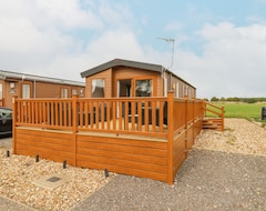 Camping Number 54, Family Friendly, With A Garden In Stonham Aspal (Stowmarket, Reino Unido)
