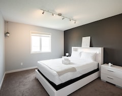 Casa/apartamento entero (46) Charming Retreat In Tranquil Neighbourhood (Winnipeg, Canadá)