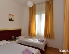 Hele huset/lejligheden Lux Apartmani (Budva, Montenegro)