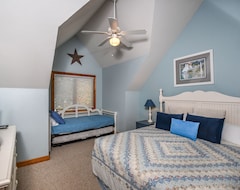 Hele huset/lejligheden Constantly Cozy Six-Bedroom Holiday Home (Swanton, USA)