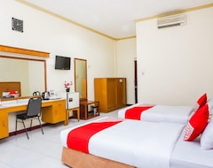 OYO 375 Hotel Bougenville Syariah (Padang, Indonezija)