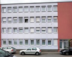 Toàn bộ căn nhà/căn hộ Apartment Studio Suite Fußgängerzone With Mountain View, Shared Terrace And Wi-fi (Göppingen, Đức)