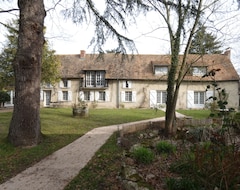 Toàn bộ căn nhà/căn hộ Domaine Des Granges (Champenard, Pháp)