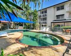 Hotel Cairns Reef Apartments & Motel (Cairns, Australia)