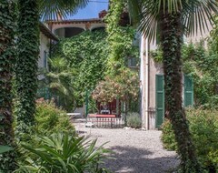 Toàn bộ căn nhà/căn hộ A 17th Century Residence In The Lake Maggiore Area (Castello Cabiaglio, Ý)
