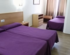 Hotelli Hotel Kristal (Torremolinos, Espanja)