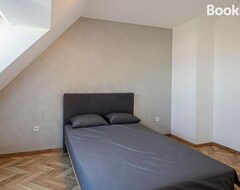 Casa/apartamento entero 20% Given Discount 2bdr Apt Dragalevtsi (Sofía, Bulgaria)