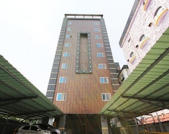 Hotelli Jeonju Sanjeondong Cheotbeonjjae Hotel (Jinan, Etelä-Korea)