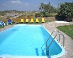 Toàn bộ căn nhà/căn hộ A Great Pool, Huge Garden, Terrace, Bbq, Lovely View And A Great Holiday Home! (Gironella, Tây Ban Nha)