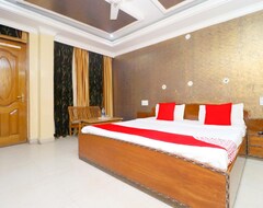 Hotel Daulat Regency (Rajgarh, Indien)