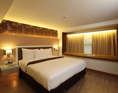 Khách sạn Prestige Suites Nana (Bangkok, Thái Lan)
