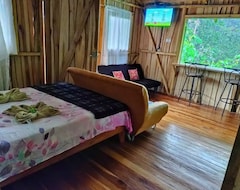 Toàn bộ căn nhà/căn hộ Cabin In The Woods (Puntarenas, Costa Rica)
