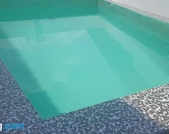 Hele huset/lejligheden Siti Private Pool Staycation (Permatang Pasir, Malaysia)
