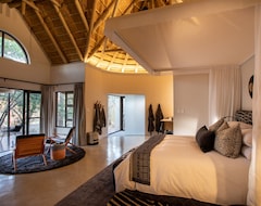 Khách sạn Serondella Game Lodge (Thornybush Game Reserve, Nam Phi)