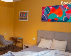 Cijela kuća/apartman Central Sofia 3-bedroom Apartment - Urban Art Gallery (Slivnica, Bugarska)