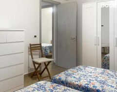 Hele huset/lejligheden 2 Bedroom Stunning Home In Brucoli (Augusta, Italien)