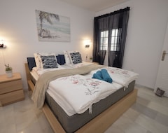 Cijela kuća/apartman Apartment, Only 50 Meters From The Beach, 2 Bedrooms + 2 Bathrooms (Manilva, Španjolska)