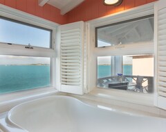 Hotelli Peace And Plenty Resort (George Town, Bahamas)
