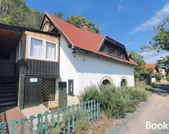 Toàn bộ căn nhà/căn hộ Kishaz A Hegyen (Csopak, Hungary)
