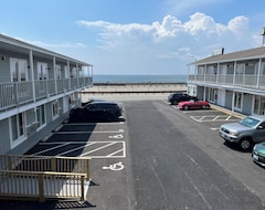Otel Sea Spiral Suites (Hampton, ABD)