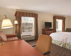 Khách sạn Hampton Inn & Suites Greenfield (Greenfield, Hoa Kỳ)