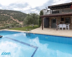 Casa/apartamento entero Refreshing Villa Near Milas-bodrum Airport (Milas, Turquía)