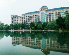 Pengshan Hengda Hotel (Meishan, Kina)
