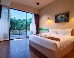 Hotel Binlha Raft Resort (Kanchanaburi, Tailandia)