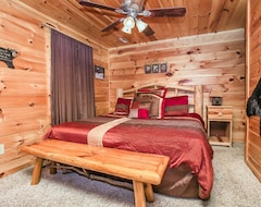 Otel A Smoky Mountain Dream Cabin (Sevierville, ABD)