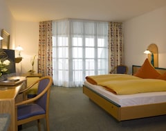 Khách sạn Hotel Landgasthof Hohenauer Hof (Hohenau, Đức)