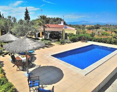 Toàn bộ căn nhà/căn hộ Holiday House With Private Pool For 4 Persons (Santa Margarita, Tây Ban Nha)
