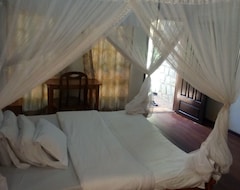 Khách sạn Ngorongoro Lodge (Arusha, Tanzania)
