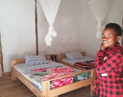 Hotel Nshongi Forest Camp (Kabale, Uganda)
