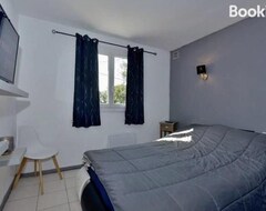 Cijela kuća/apartman House (Flaux, Francuska)