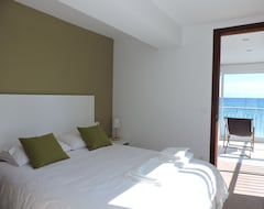 Koko talo/asunto Sunny Apartment In 1St Line With Views And Private Access To The Beach (Altea, Espanja)