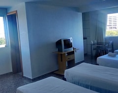 Khách sạn Syros Hotel (Gama, Brazil)