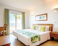 Clube Porto Mos - Sunplace Hotels & Beach Resort (Lagos, Portugal)
