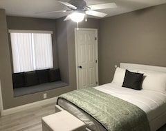 Koko talo/asunto Newly Remodeled Home Minutes Away From Strip (Las Vegas, Amerikan Yhdysvallat)