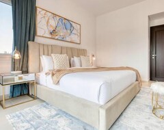 Entire House / Apartment Townhouse 3-bedroom Villa In Serena (Dubai, United Arab Emirates)