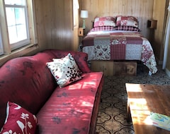 Casa/apartamento entero Mulberry Cottage Farm-stay (Lacona, EE. UU.)