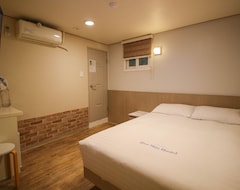 Hotel Dongdaemun Hwasin Hostel (Seoul, Sydkorea)