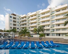 Khách sạn Hotel Ixchel Beach (Isla Mujeres, Mexico)