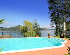Casa/apartamento entero Residence Located On The Shores Of Lake Maggiore (Meina, Italia)
