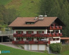 Bed & Breakfast Garni Waldeck (Predoi, Italien)