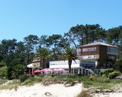 Nhà trọ Playa De Estorde (Cee, Tây Ban Nha)