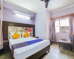 Khách sạn SPOT ON 40016 Hotel Vandana (Delhi, Ấn Độ)