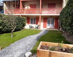 Toàn bộ căn nhà/căn hộ T3 Single Storey Garden 2minluz (Saligos, Pháp)