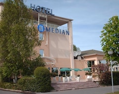 Hotel Median Roissy Aéroport Charles de Gaulle (Goussainville, Francuska)