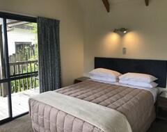 Khách sạn Bay Cabinz Motel (Paihia, New Zealand)