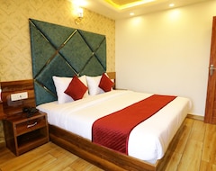 Khách sạn Dee Ess Residency By Lazygetaways (Shimla, Ấn Độ)
